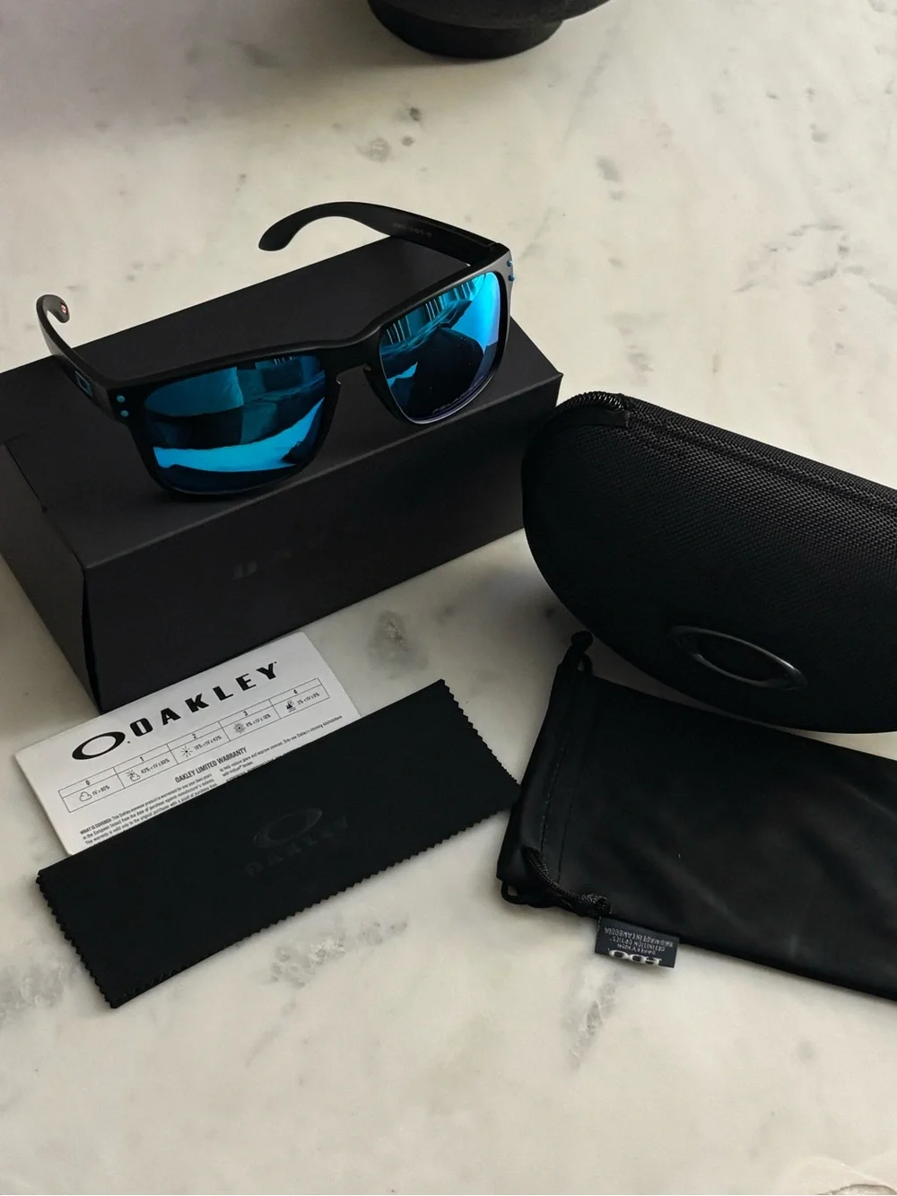 Oakley Hollbrook Sunglasses